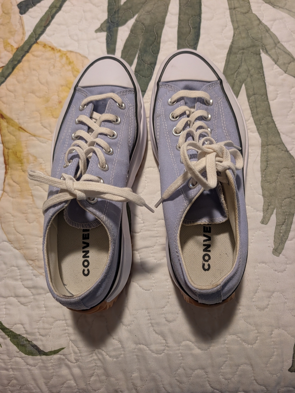 Converse Low Top Canvas Sneakers in Lavender and White
